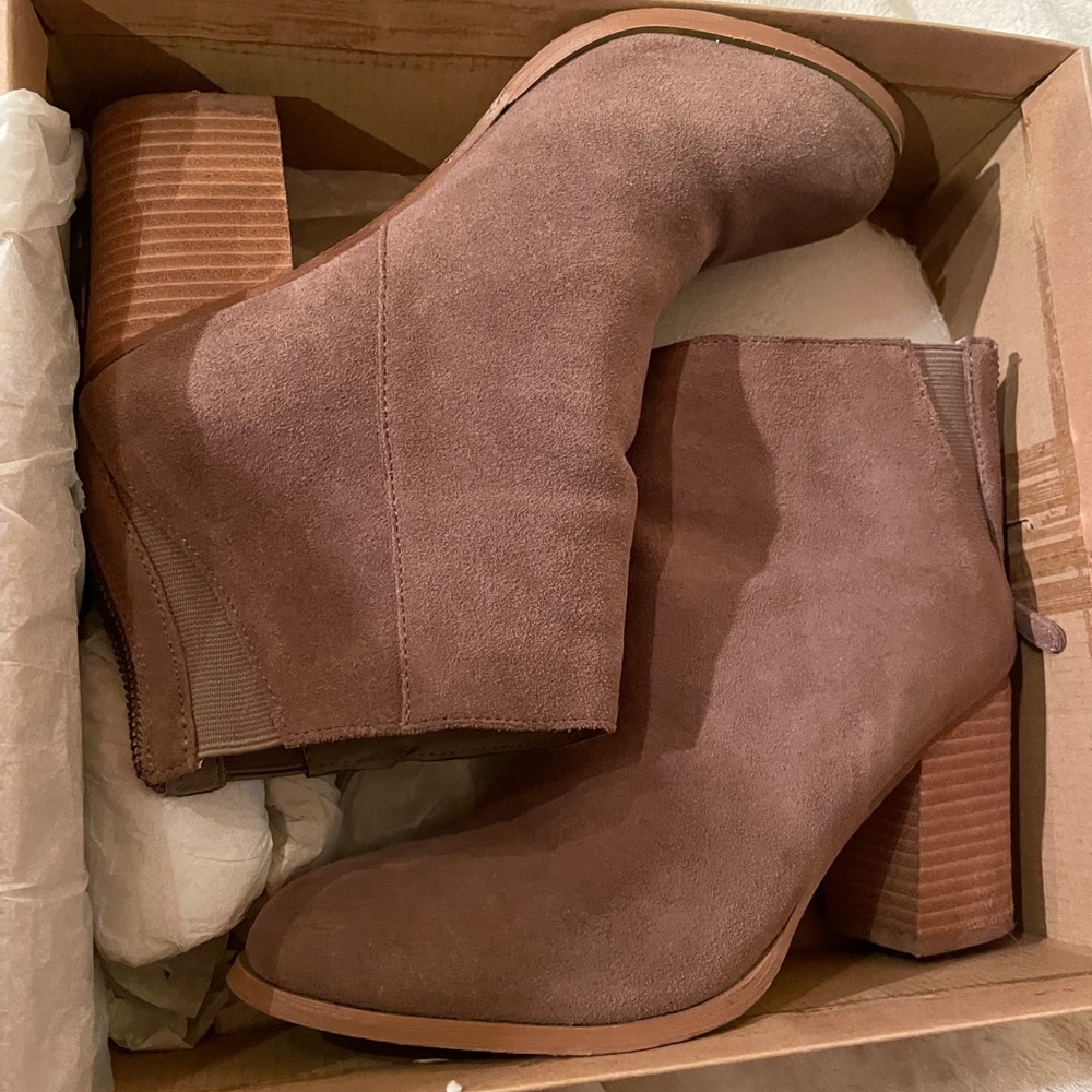 Urban Outfitters suede booties
